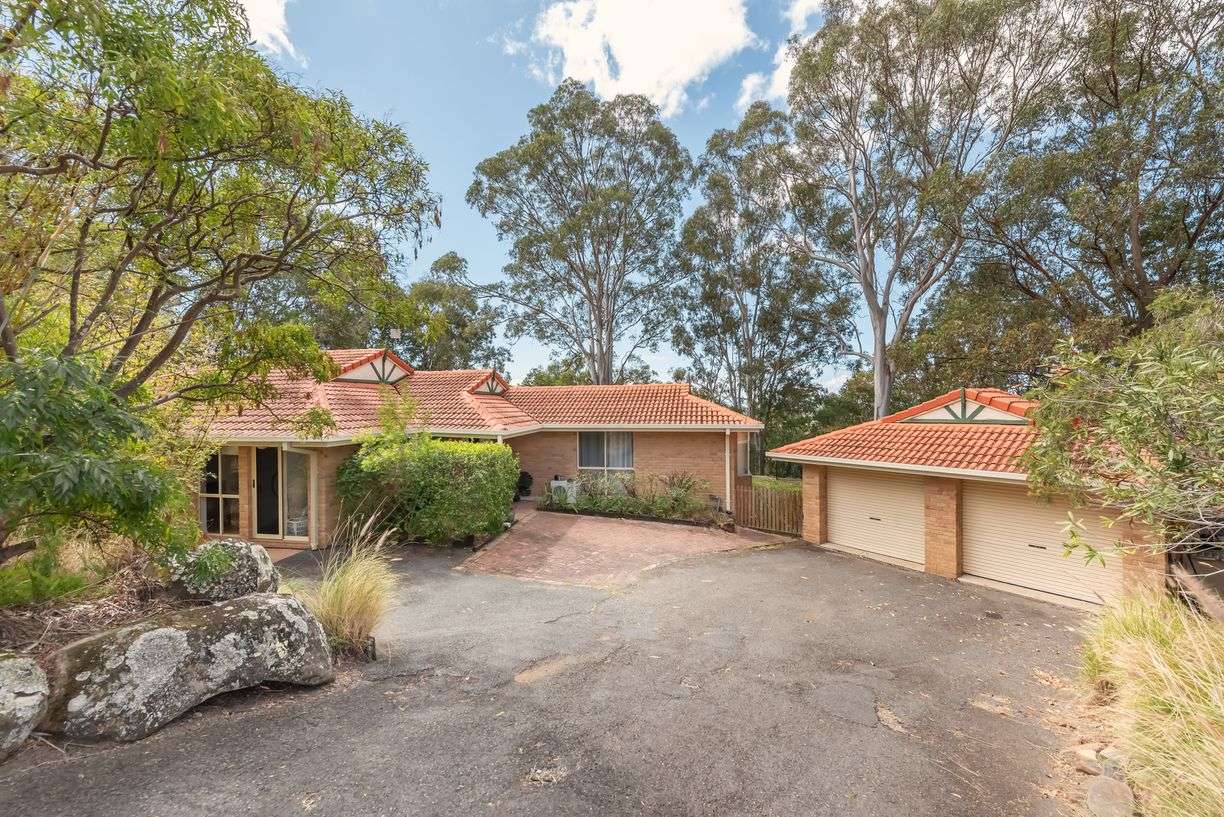 59 Saunders Drive — photo from Raine & Horne Coomera | Pimpama