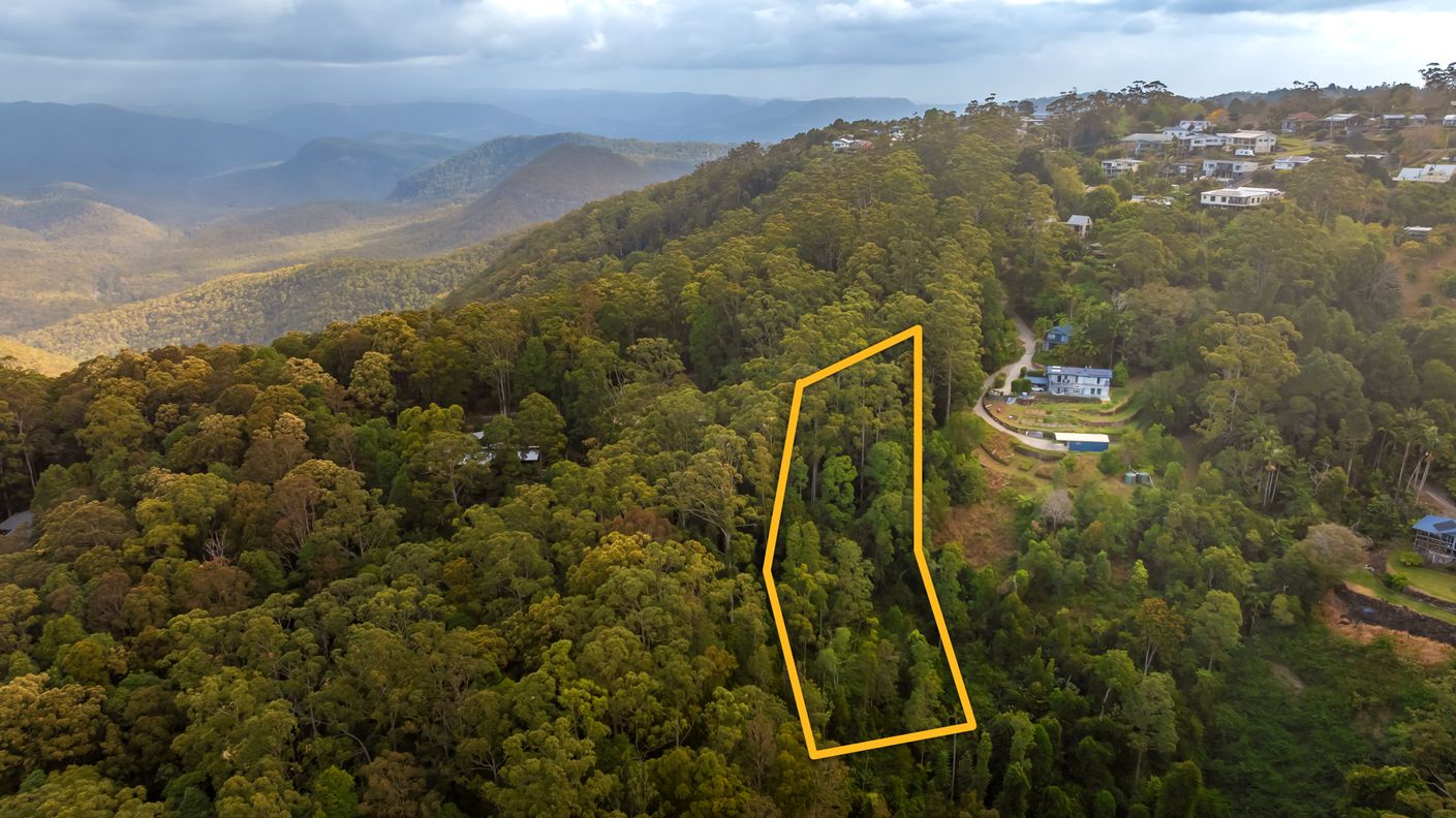 22-26 Staghorn Road — photo 3 of 5