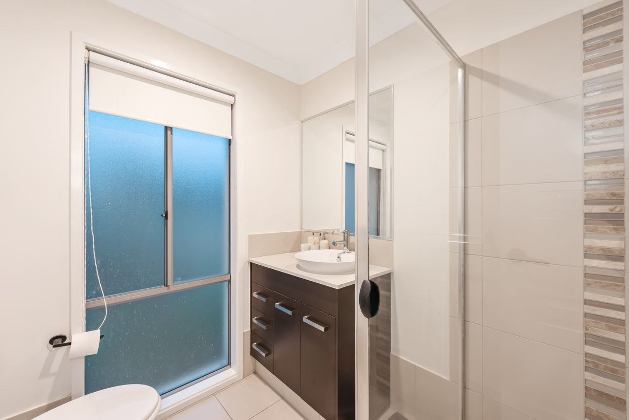 2 Sabina Street — photo 9 of 19