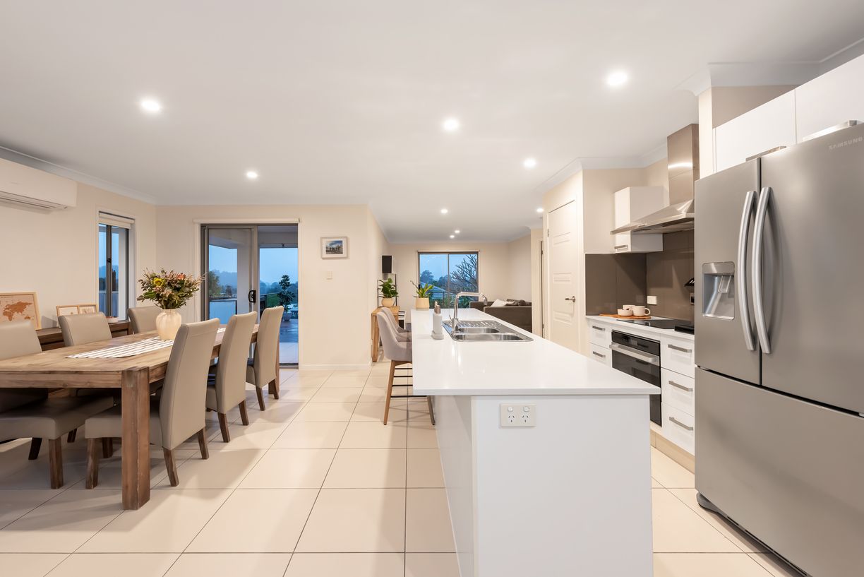 2 Sabina Street — photo 6 of 19