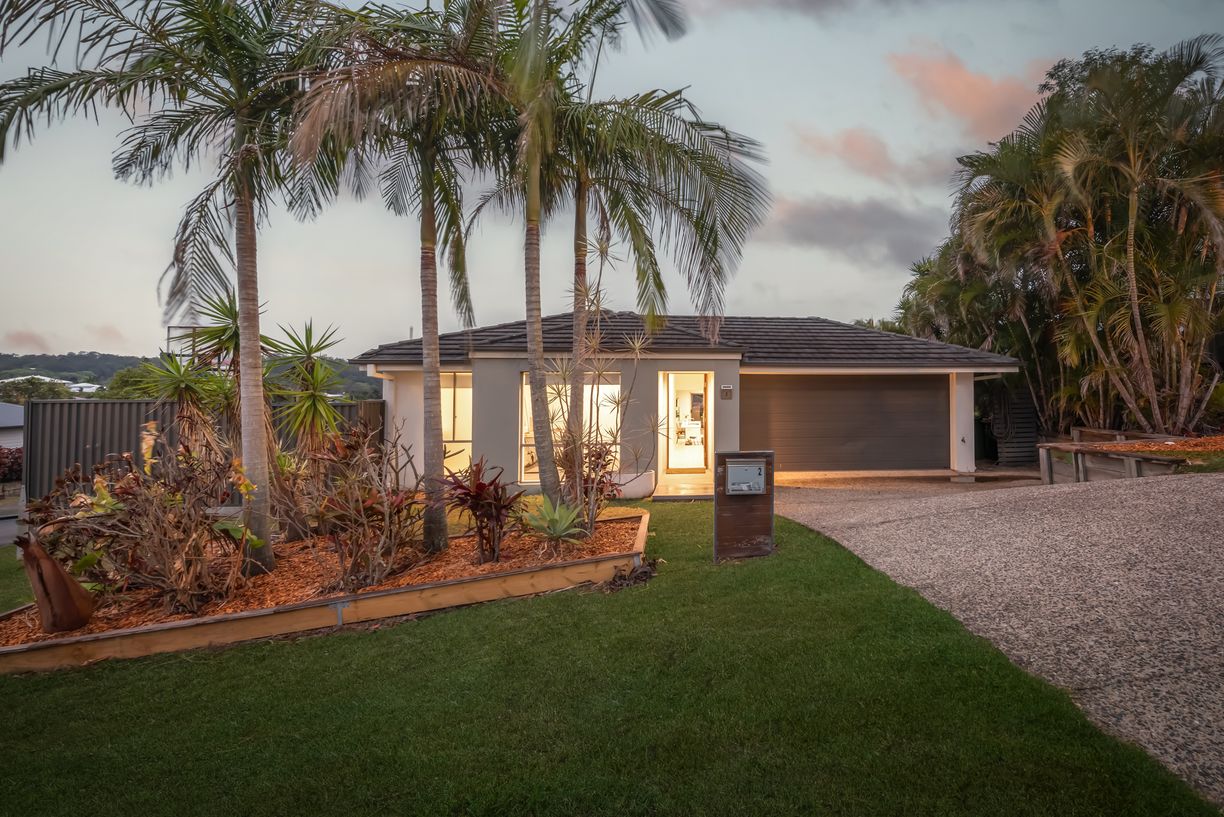 2 Sabina Street — photo 16 of 19