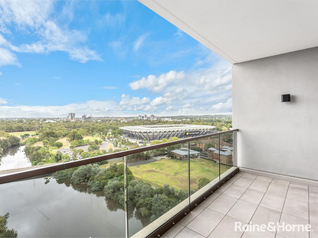 2501/12 Phillip Street — photo from Raine & Horne Parramatta