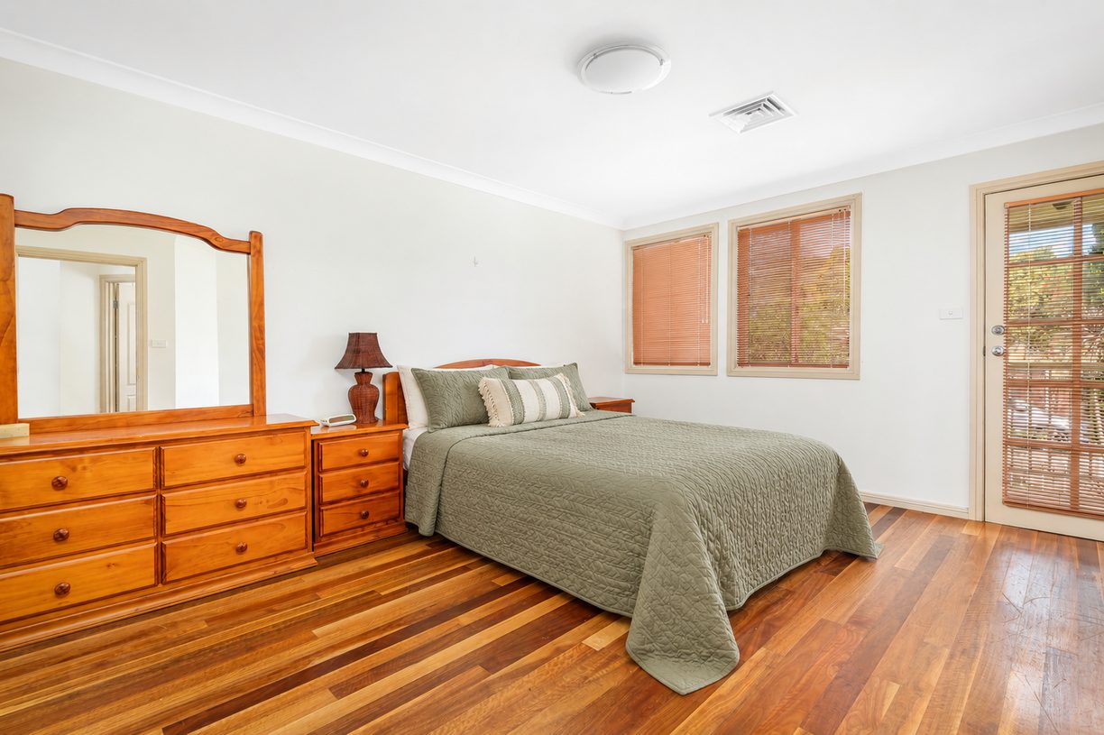 4 Bovis Place — photo 7 of 18