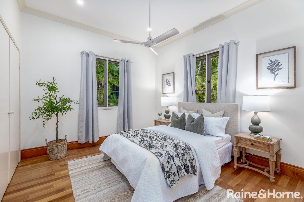 14 Pear Tree Lane — photo 10 of 22