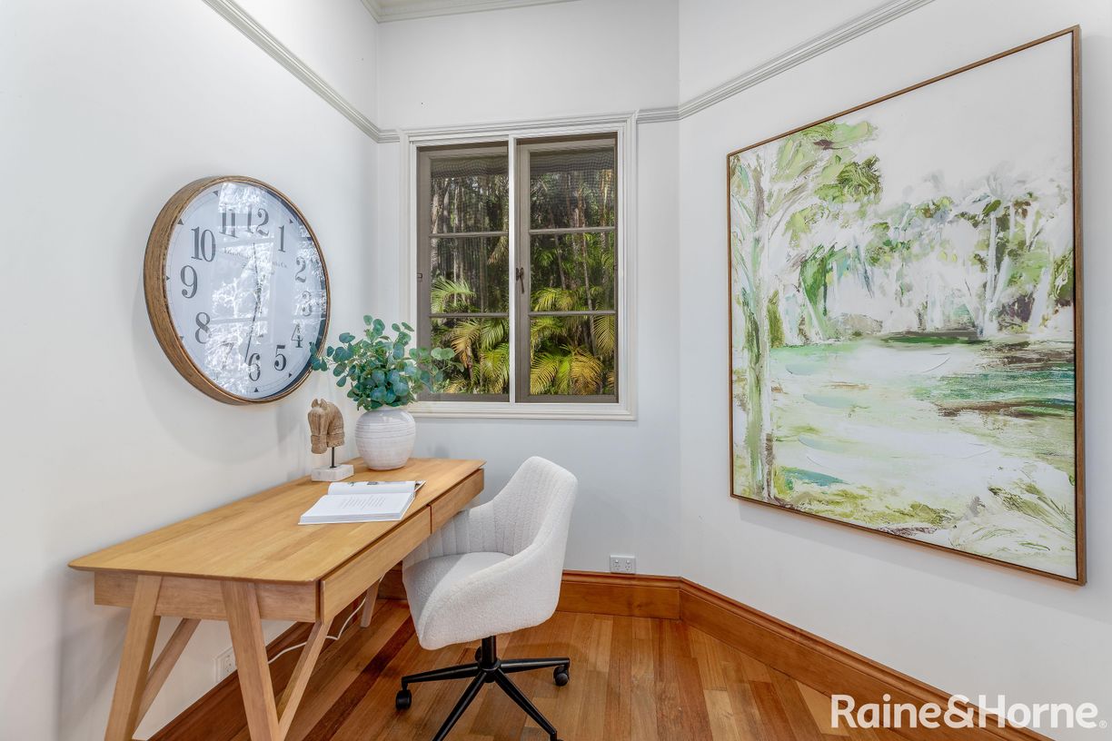 14 Pear Tree Lane — photo 12 of 22