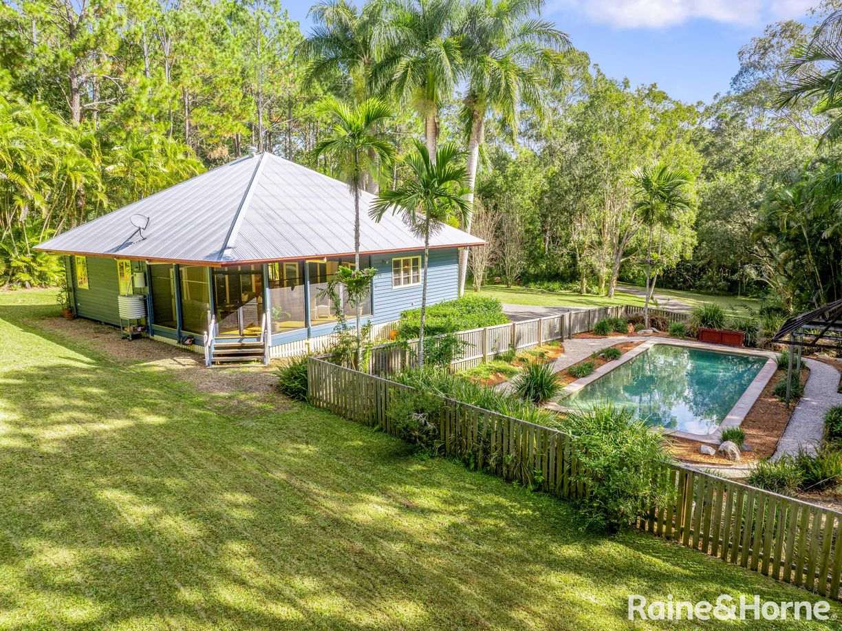 14 Pear Tree Lane — photo 4 of 22