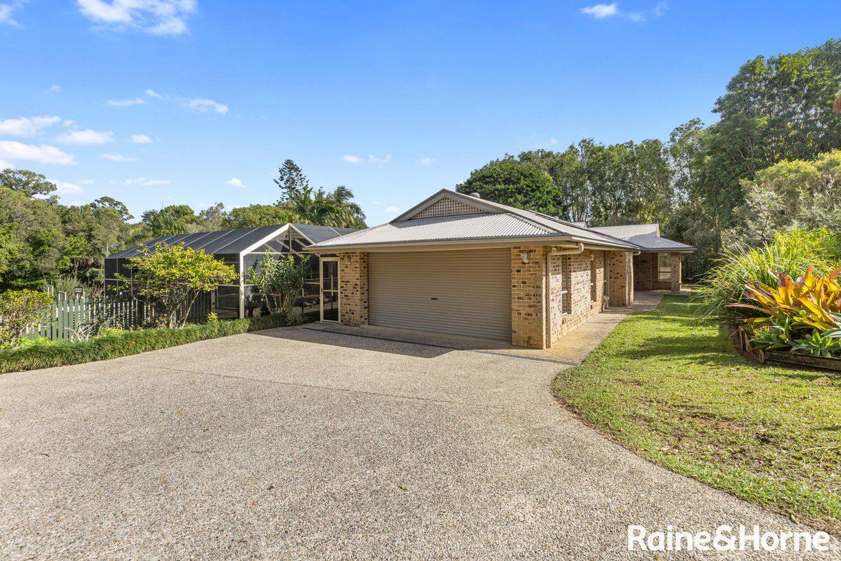 1 Curlew Crescent — photo 16 of 22