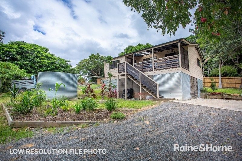 46 Main Street — photo from Raine & Horne Noosa Hinterland