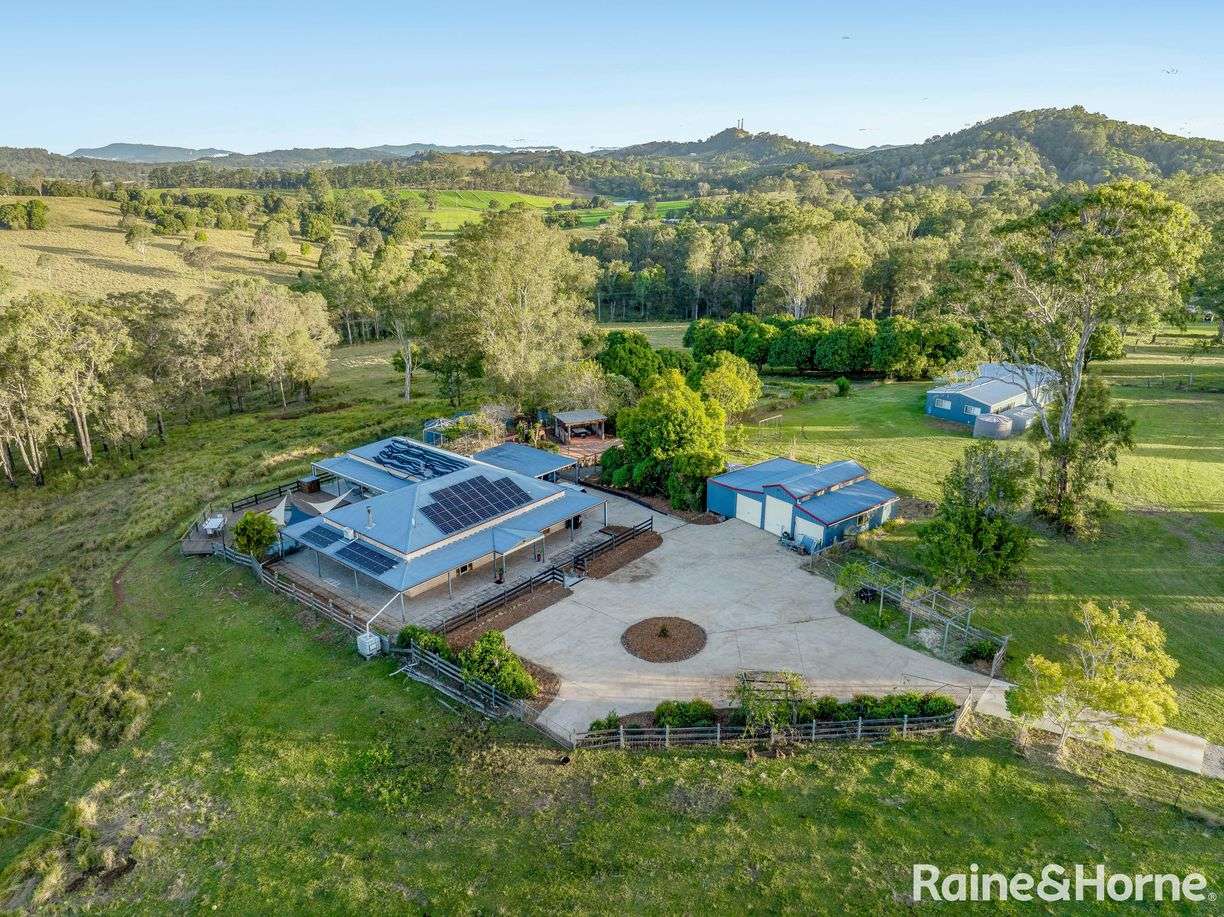 1 Frayne Road — photo from Raine & Horne Noosa Hinterland