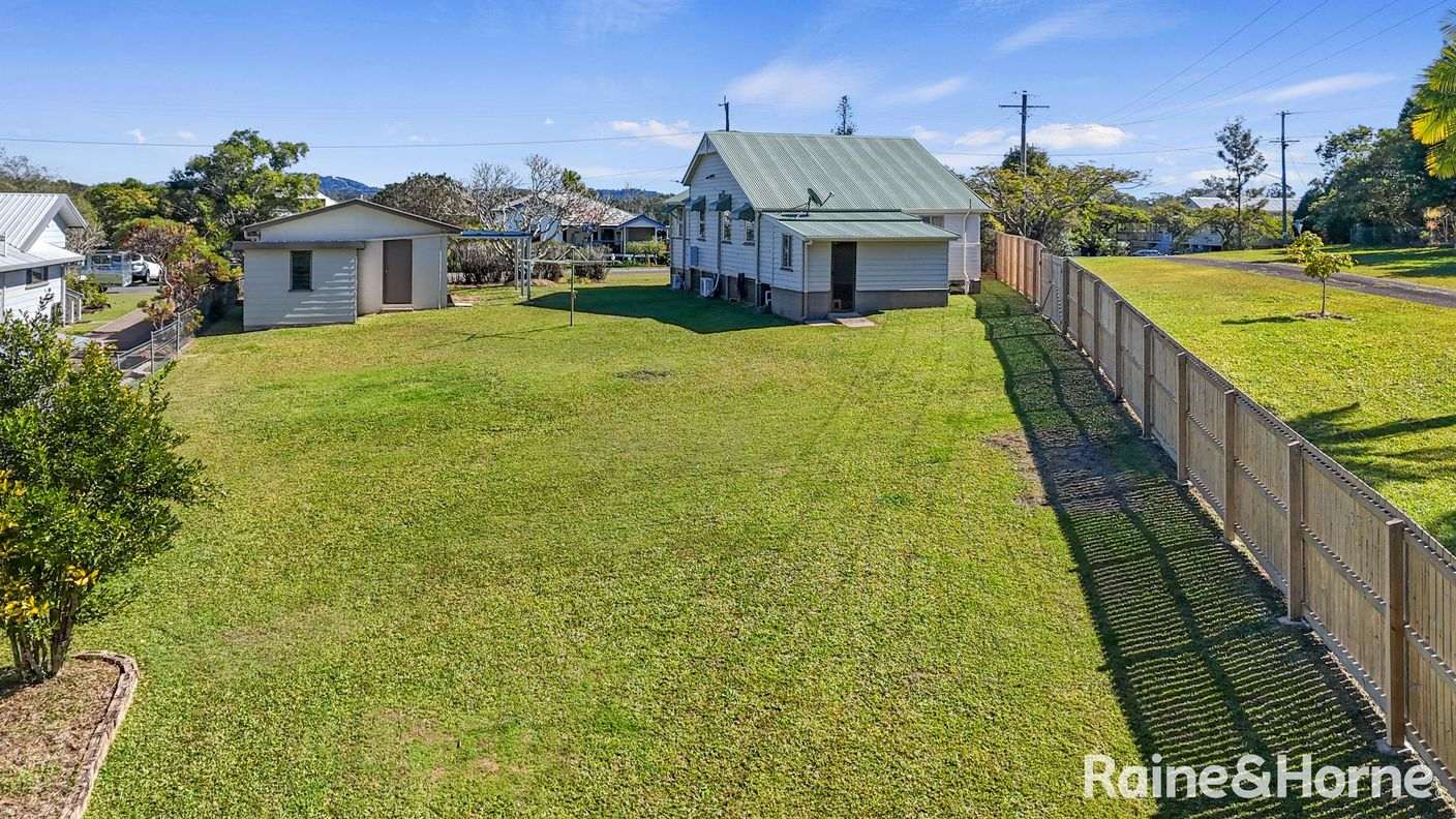 31 Miva Street — photo 7 of 22