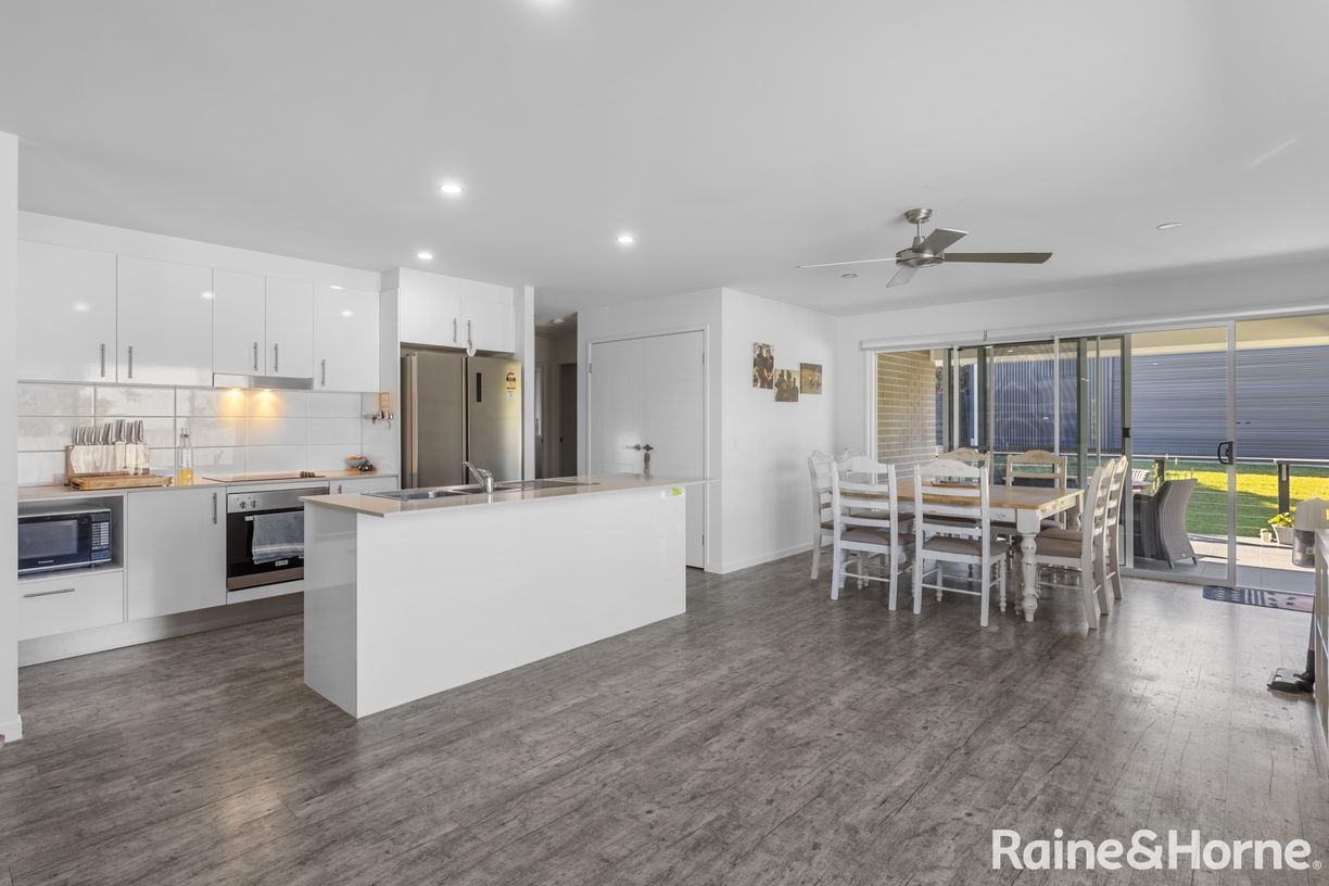 3 Red Ash Court — photo 4 of 18