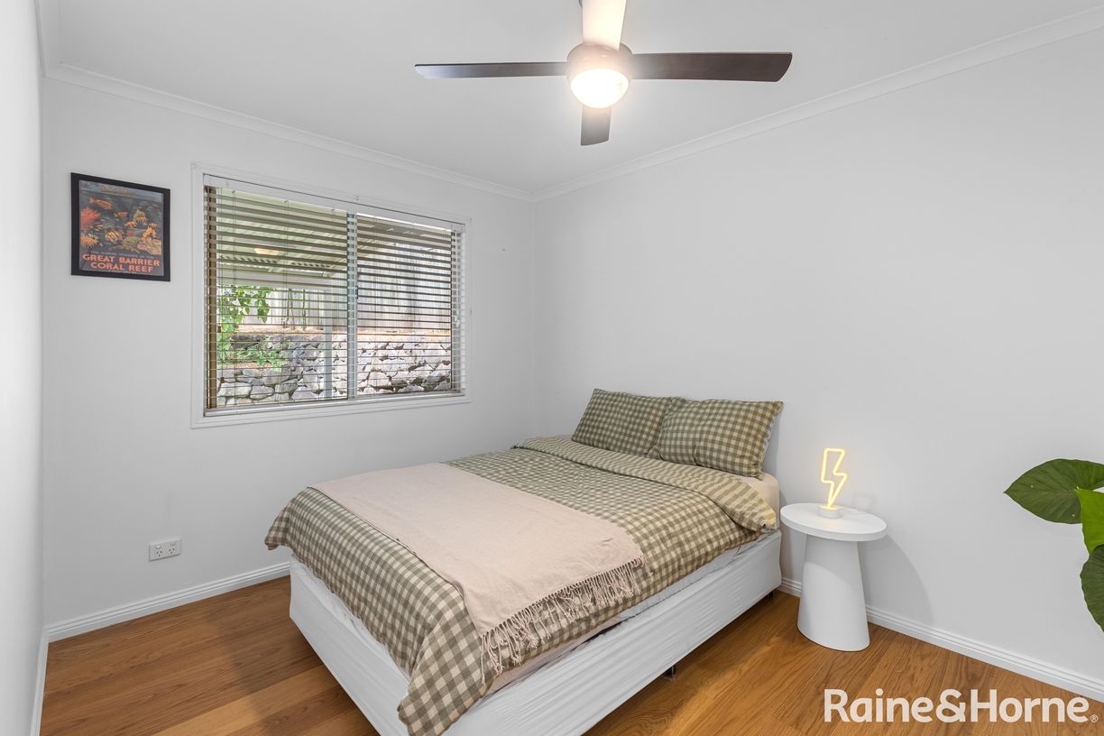 9 Ambulance Street — photo 10 of 23