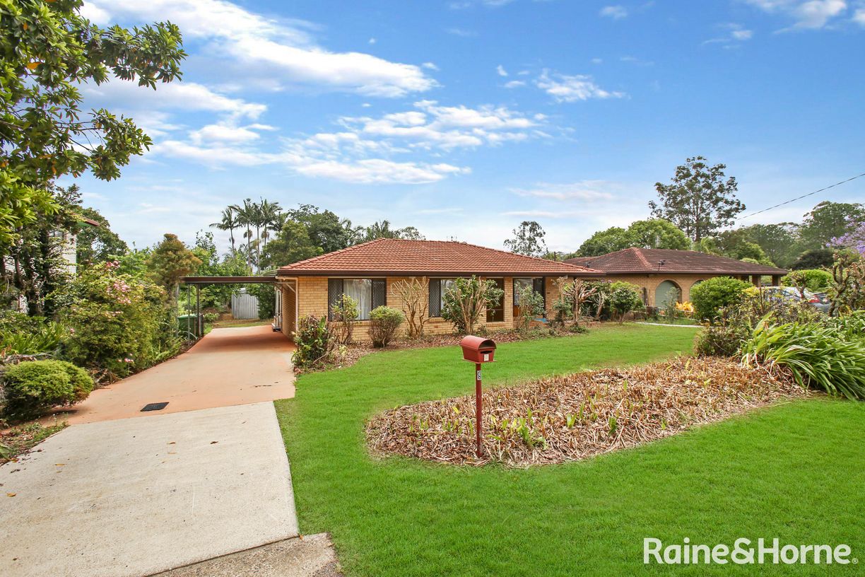9 Tree Street — photo from Raine & Horne Noosa Hinterland