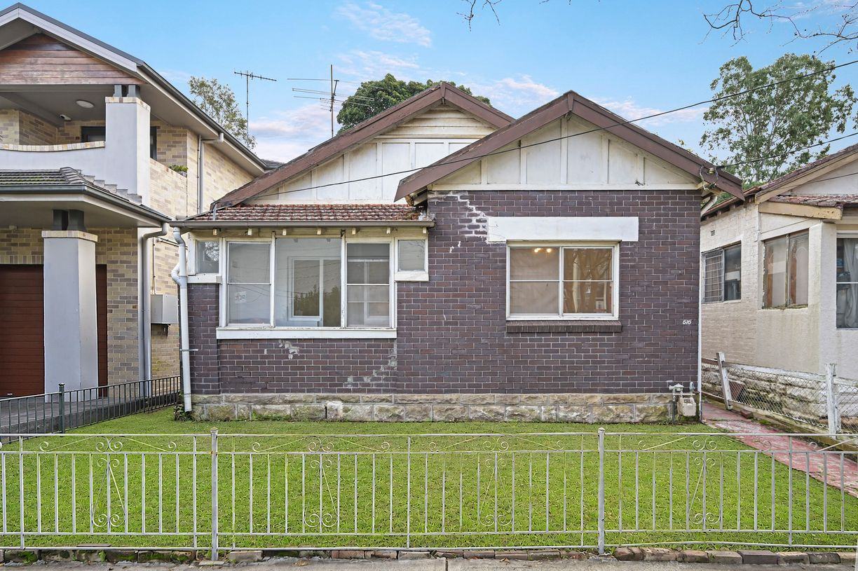 516 Illawarra Road — photo 8 of 10
