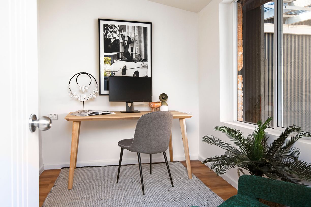 20 Gordon Street — photo 7 of 9