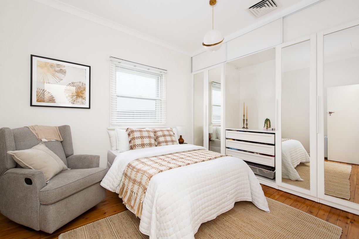 20 Gordon Street — photo 6 of 9