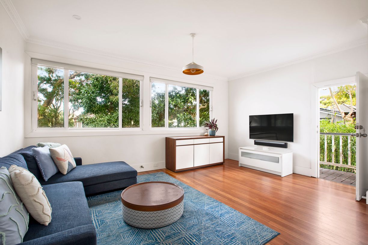 52 Ruby Street — photo 3 of 9