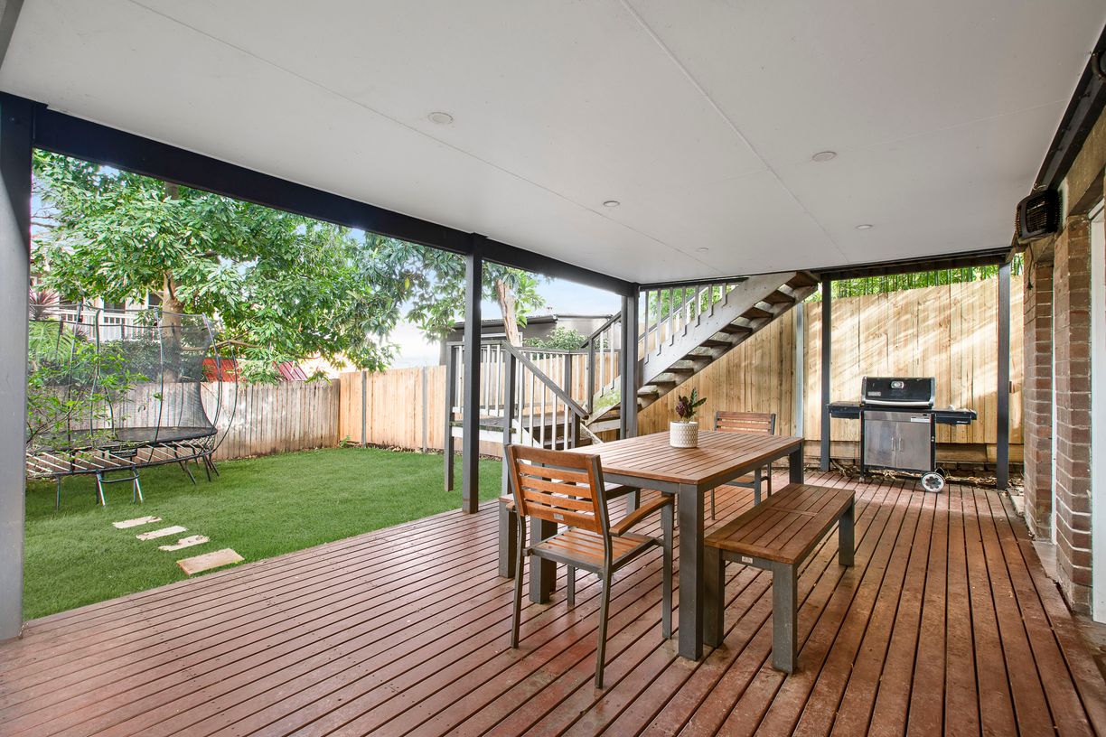 52 Ruby Street — photo 9 of 9