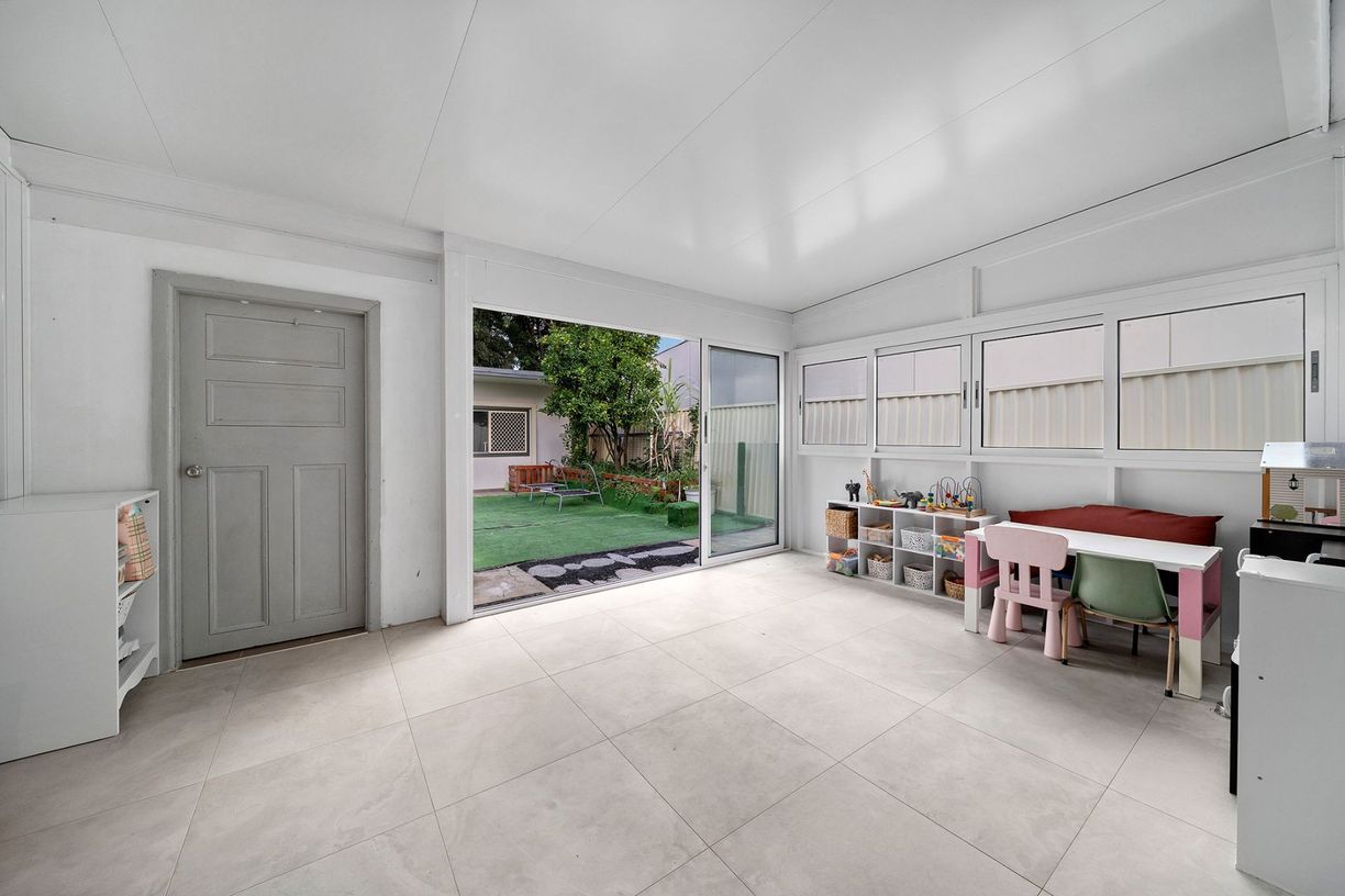 79 Renwick Street — photo 9 of 11