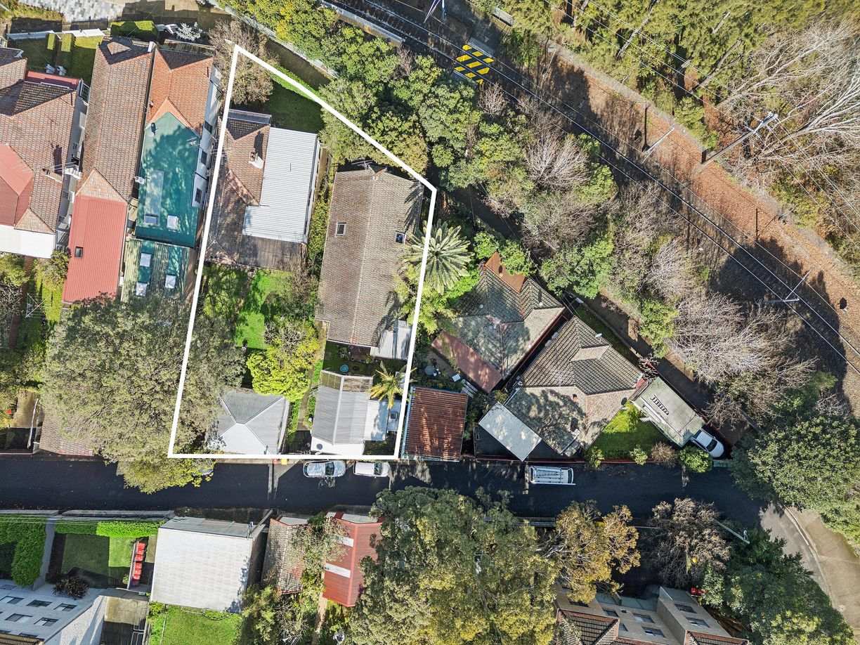 17 & 19 Bedford Crescent — photo from Raine & Horne Marrickville | Dulwich Hill