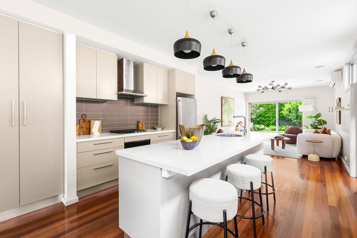 40 Edward Street — photo 4 of 11