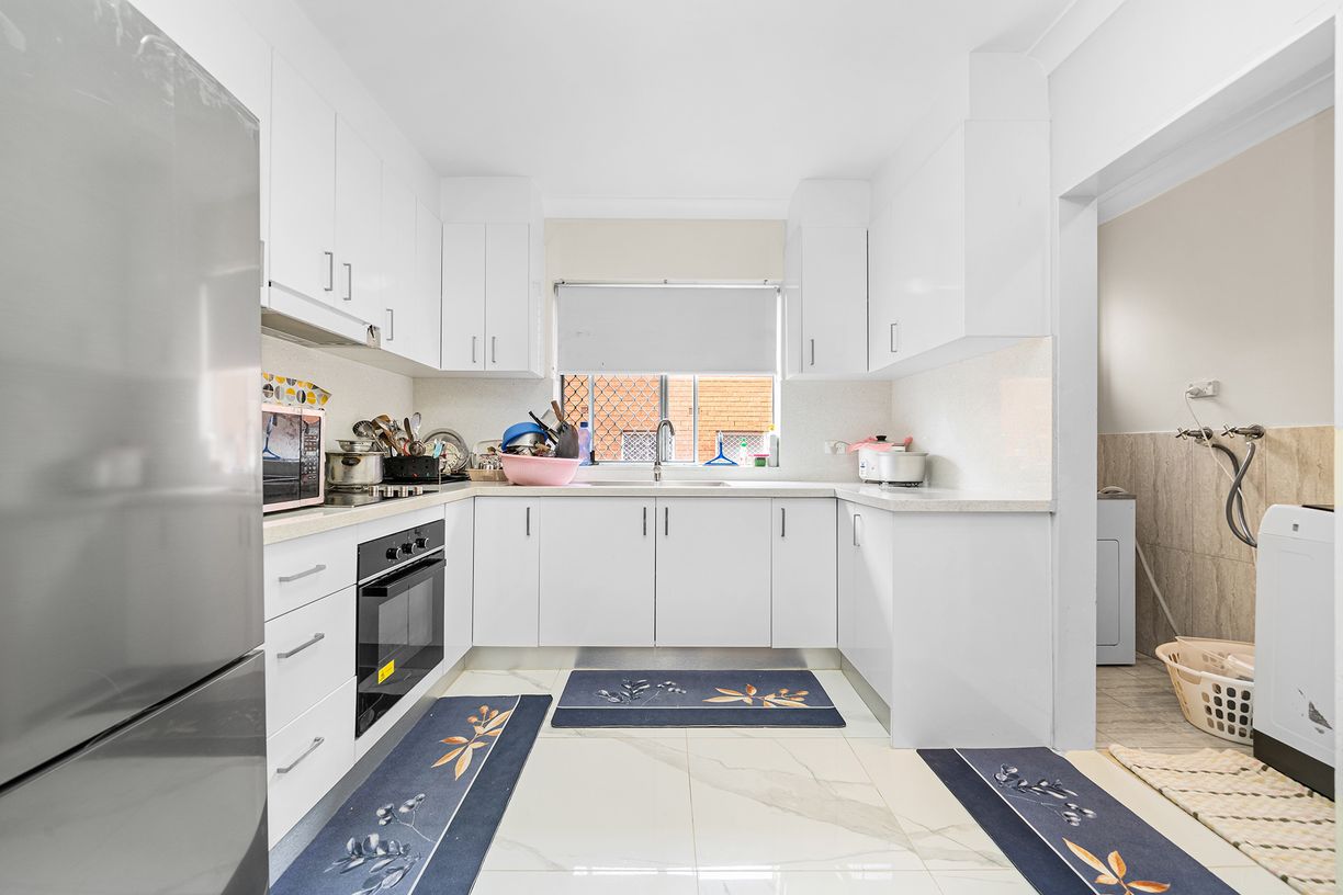 14 Yangoora Road — photo 8 of 17