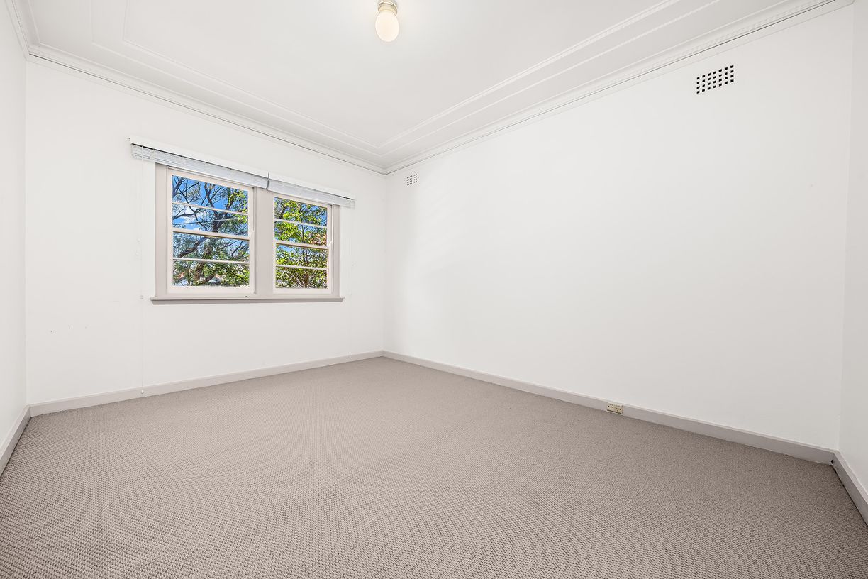 17 Rose Street — photo 6 of 10