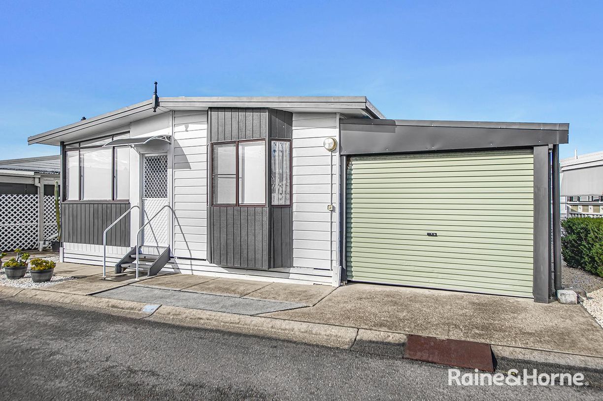 164/81 Kalaroo Road — photo 2 of 17