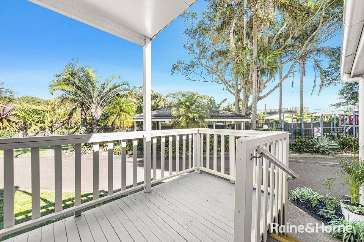 54/1a Kalaroo Road — photo 3 of 15