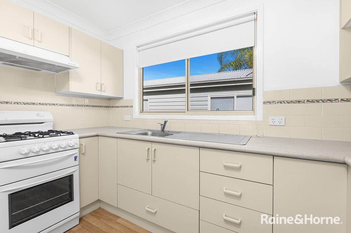 54/1a Kalaroo Road — photo 6 of 15