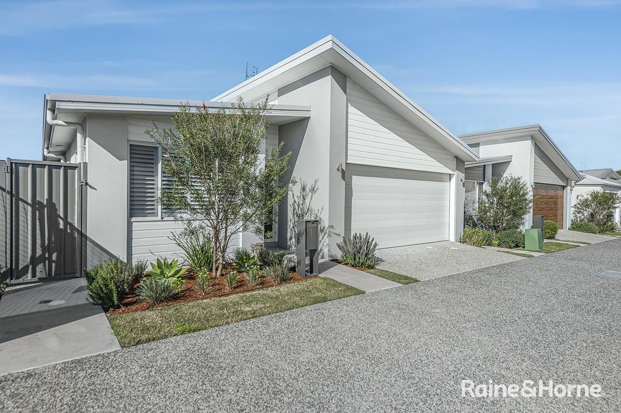 1 Seabed Street — photo from Raine & Horne Belmont
