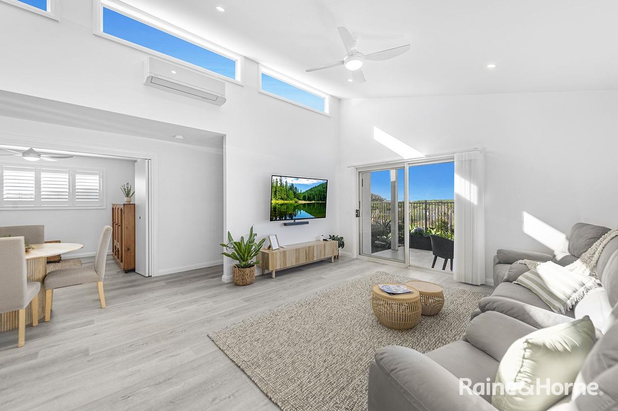 1 Seabed Street — photo 3 of 14