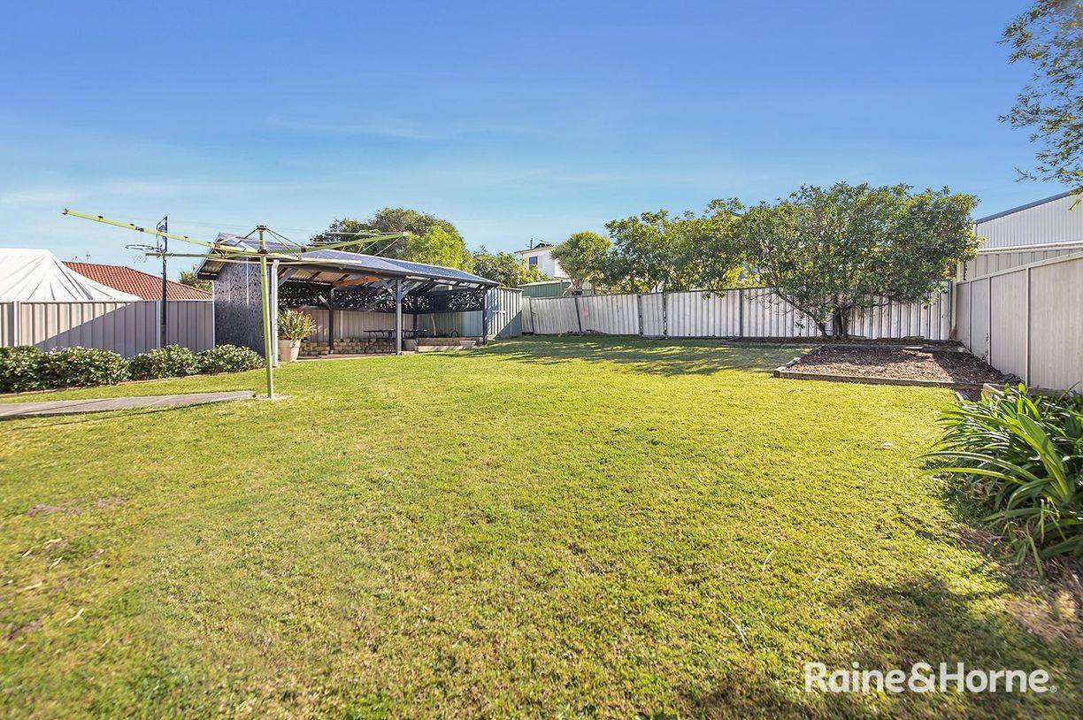17 Livingstone Street — photo 15 of 20