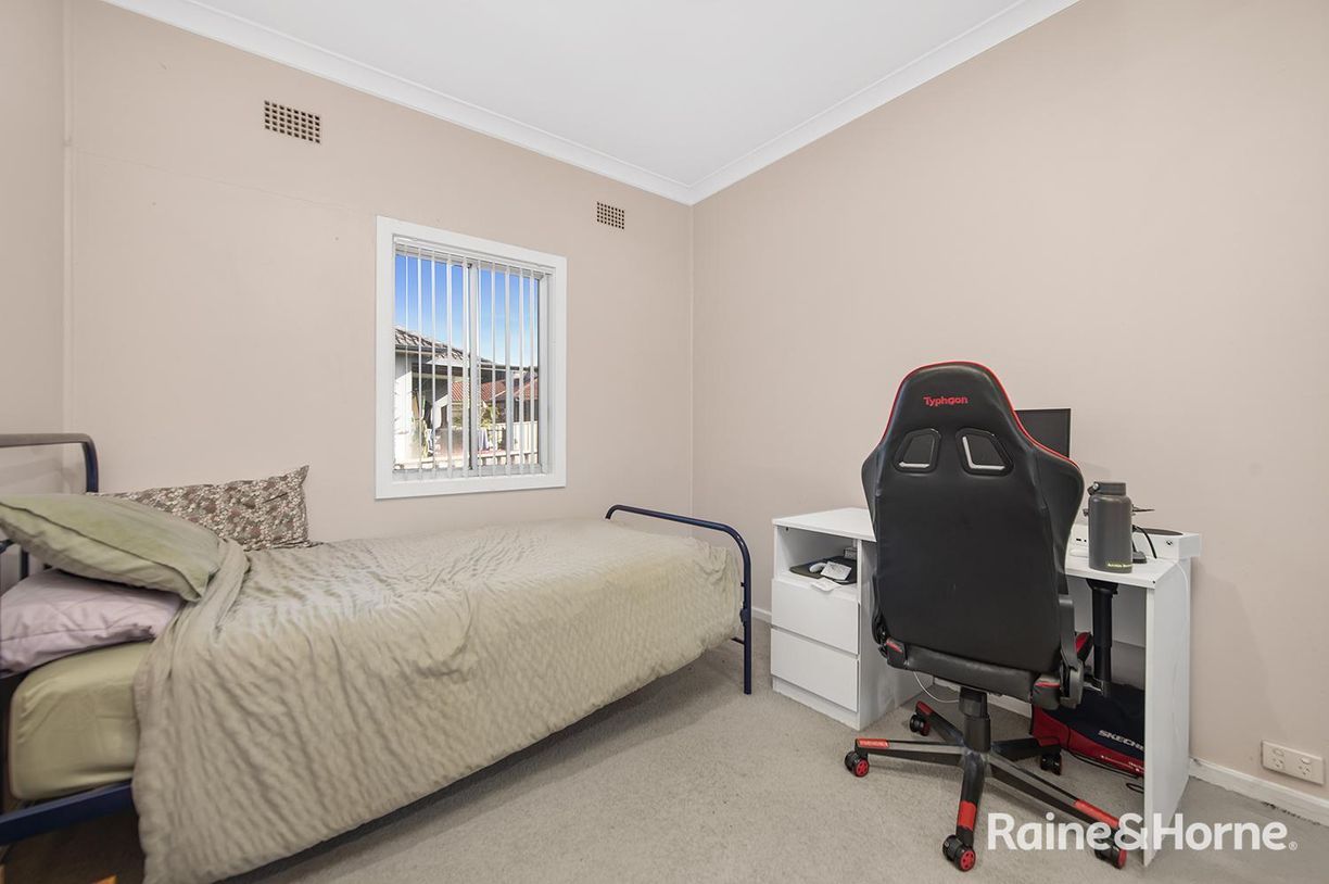 17 Livingstone Street — photo 10 of 20