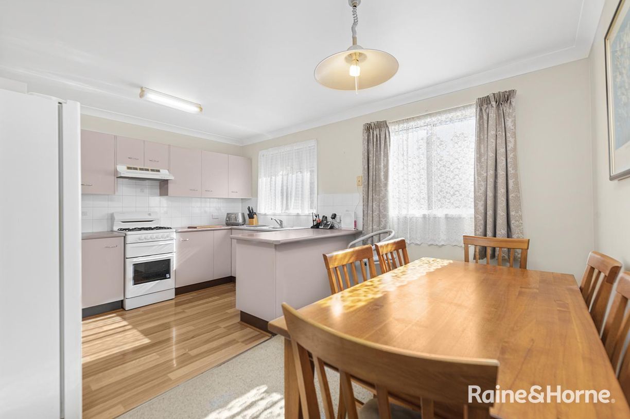 18/1a Kalaroo Road — photo 5 of 16