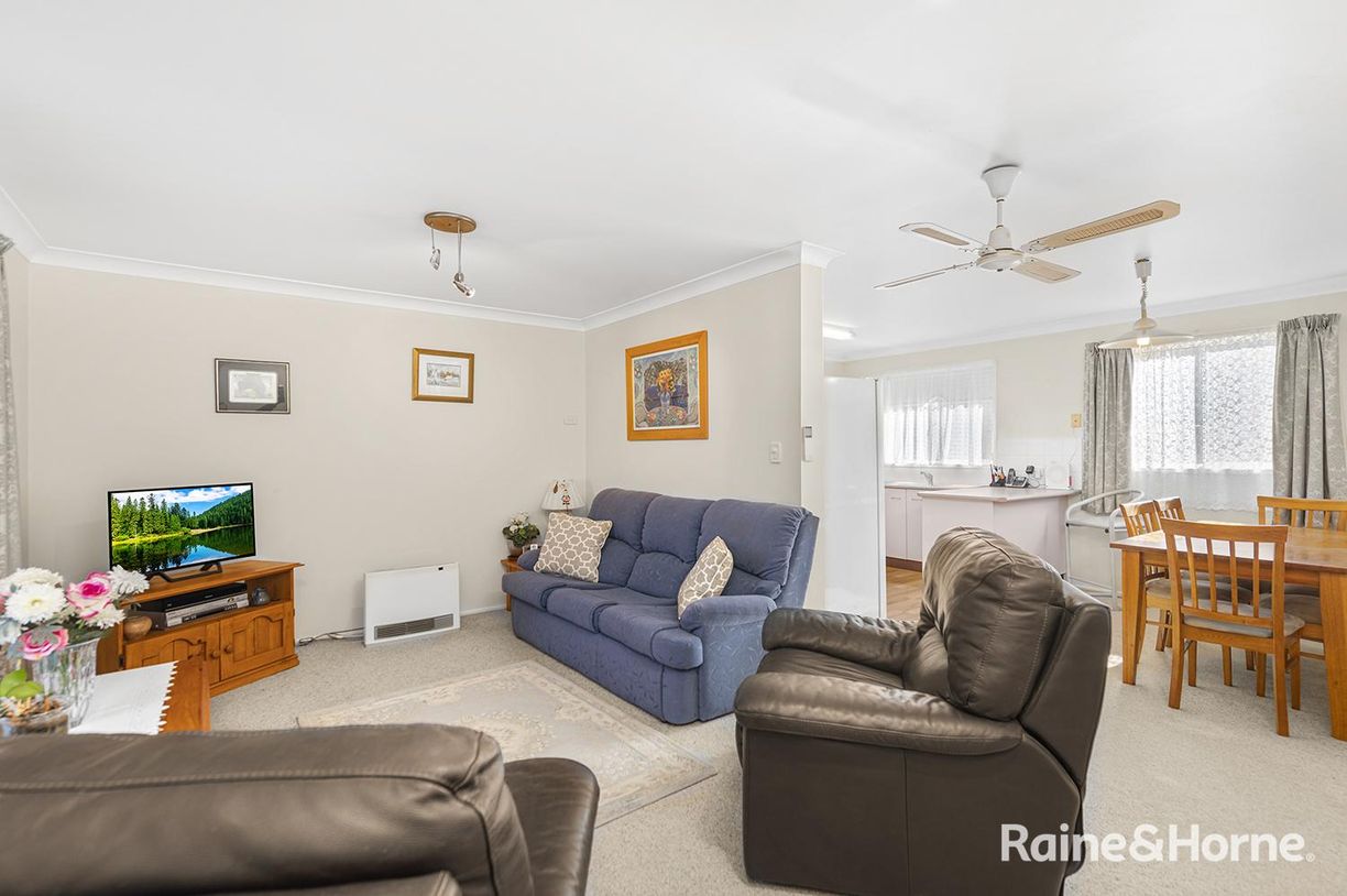 18/1a Kalaroo Road — photo 4 of 16