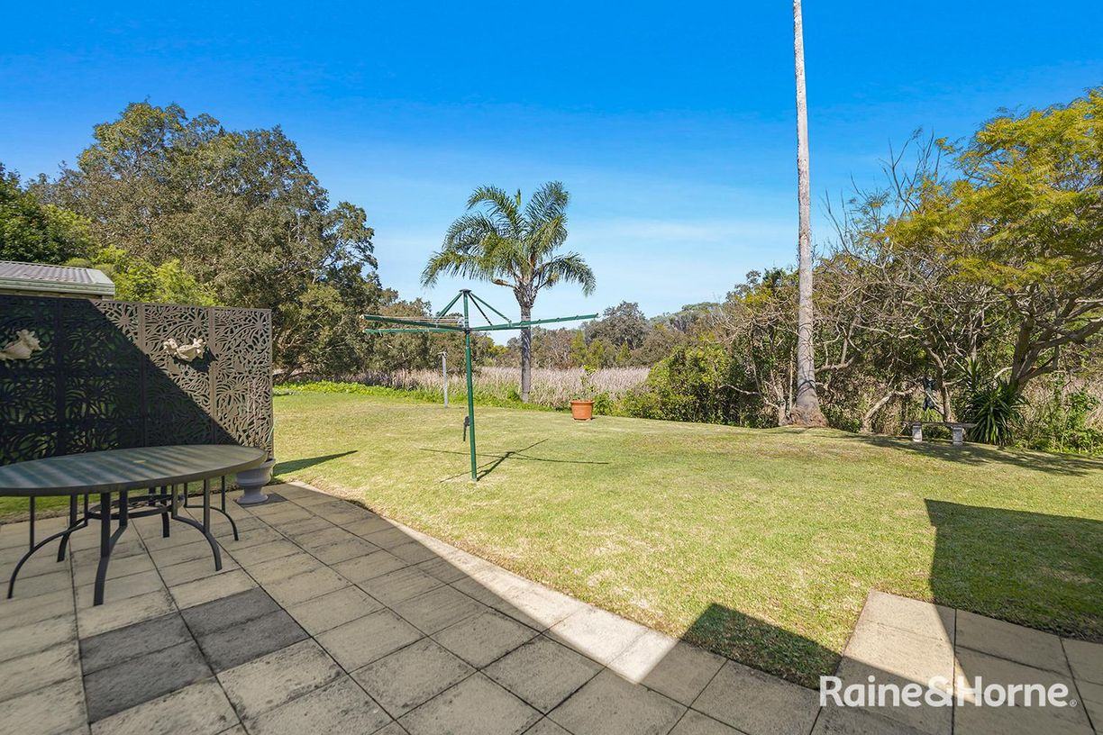 130/81 Kalaroo Road — photo 11 of 17