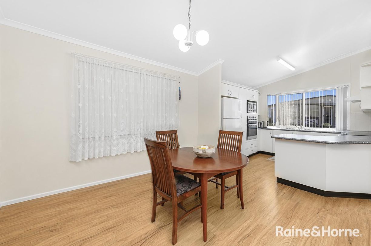 130/81 Kalaroo Road — photo 4 of 17