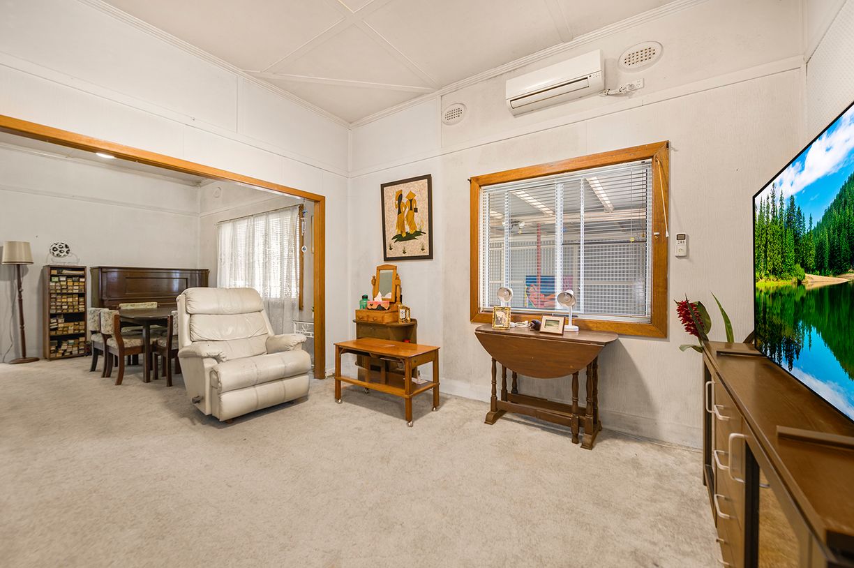 16 Glover Street — photo 10 of 24