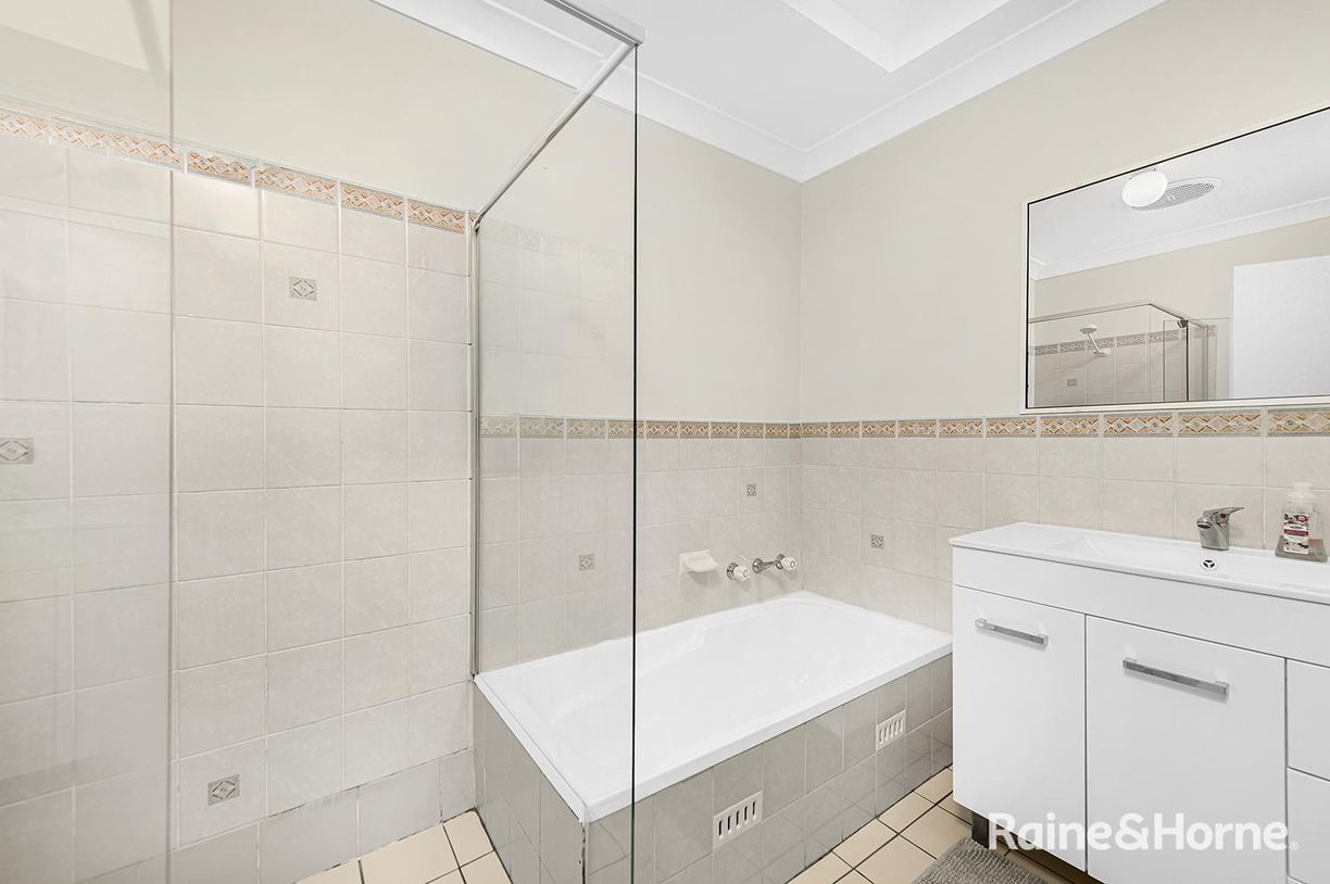 2/9 Barellan Street — photo 7 of 18