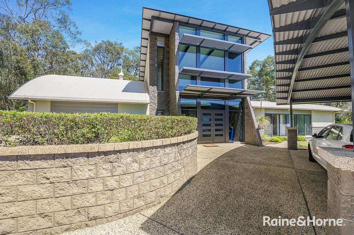 8 Cockatoo Court — photo from Raine & Horne Belmont