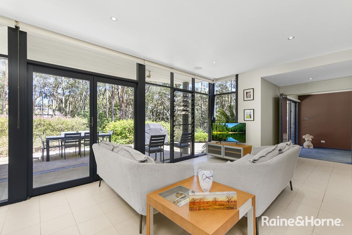 8 Cockatoo Court — photo 8 of 30
