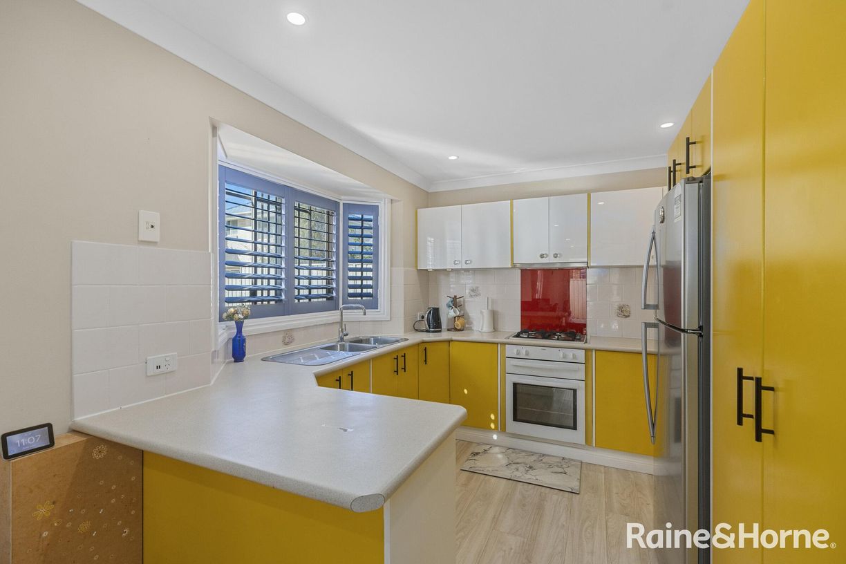 3/19 Bay Road — photo 2 of 12