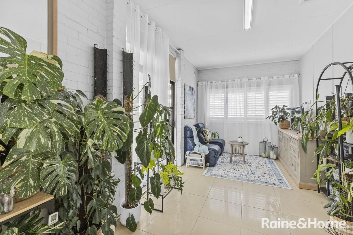 36 Dening Street — photo 9 of 22