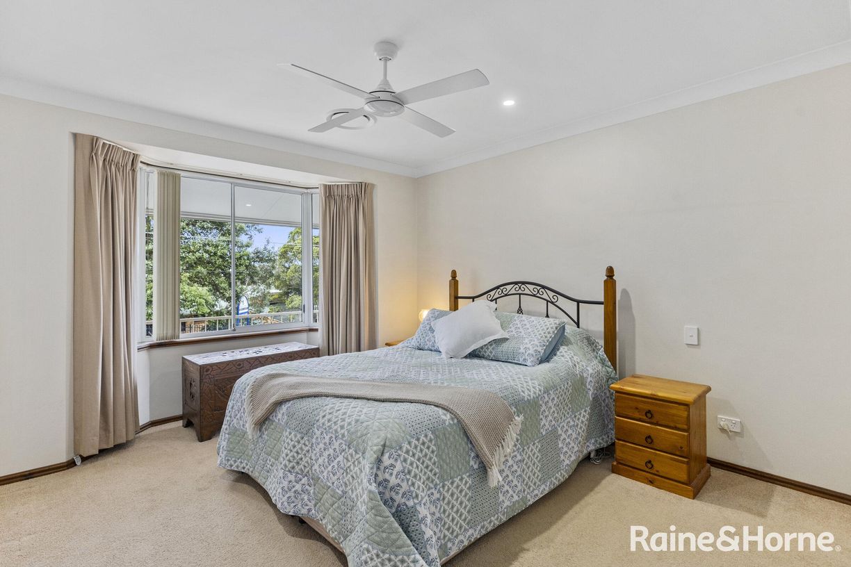 22 Pindarri Avenue — photo 11 of 15