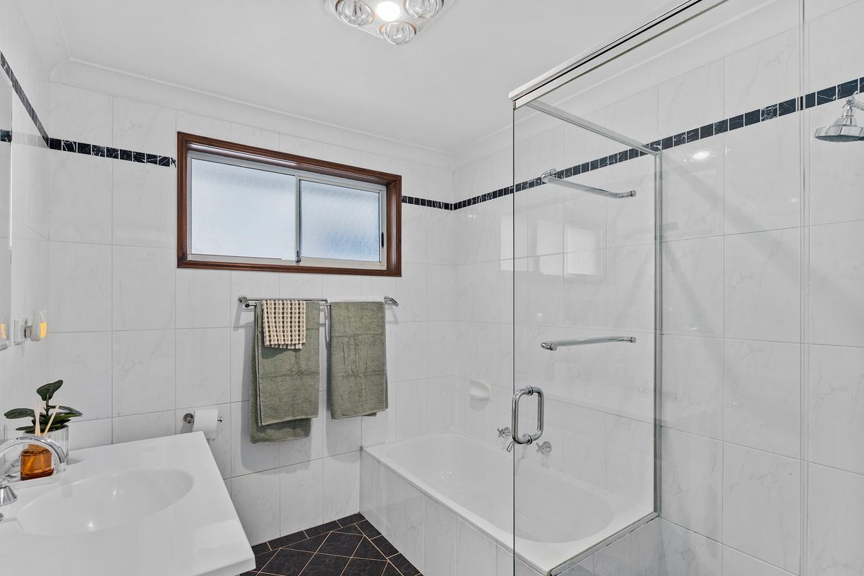 22 Pindarri Avenue — photo 12 of 15