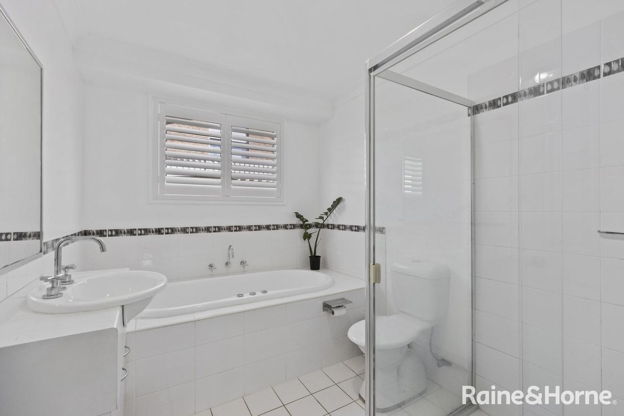 91 Hume Boulevard — photo 7 of 14