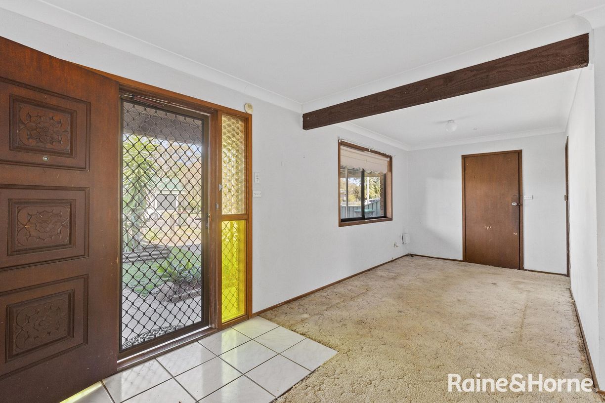 9 MacArthur Street — photo 5 of 15