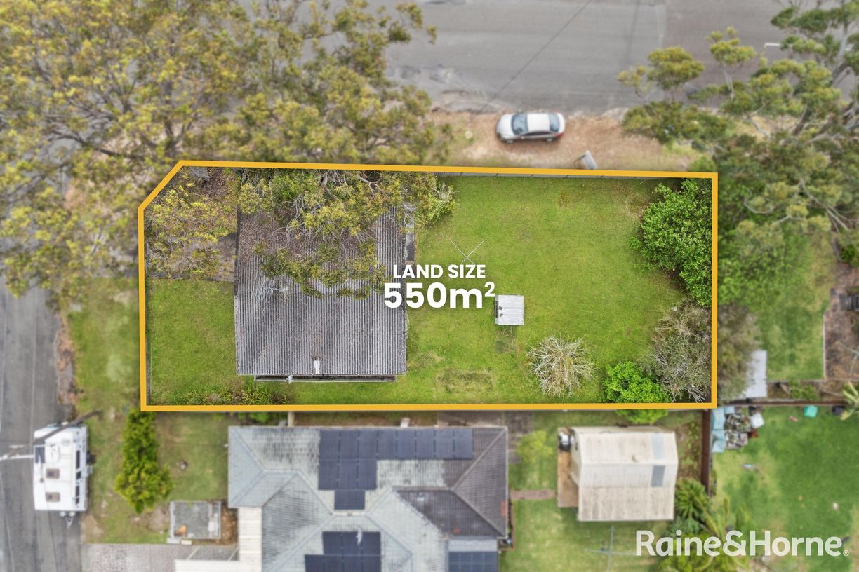 49 Gladys Avenue — photo from Raine & Horne Killarney Vale | The Entrance