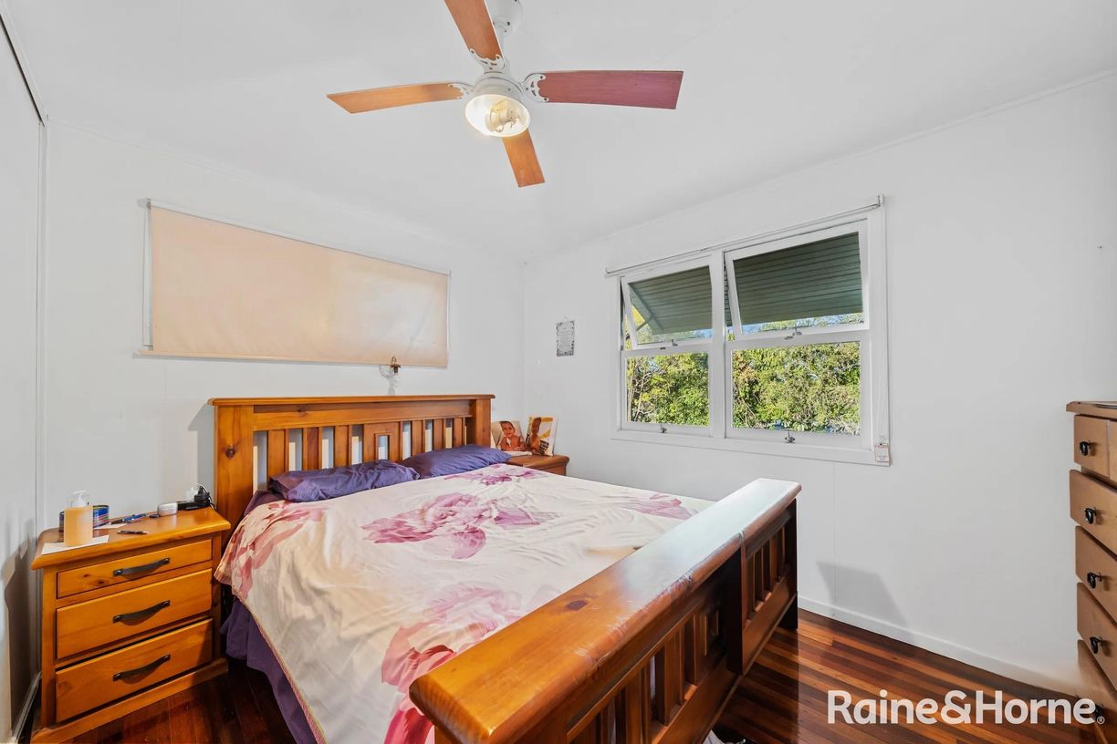 2-4 Kerry St — photo 7 of 11